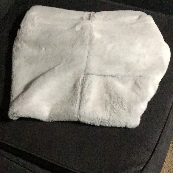 Ladies Rooted Soul Scarve - Picture 3 of 4